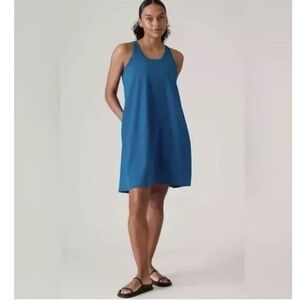 Athleta Presidio Dress Dark Lapis Blue Size M Sleeveless Travel with Pockets